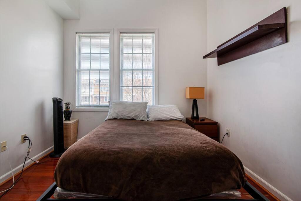 Relaxing, Spacious, Private, Walkable In Petworth! Вашингтон Экстерьер фото